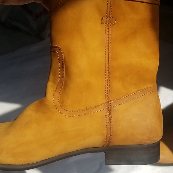 FRYE Leather Short Western Boots - Picture 14 of 16